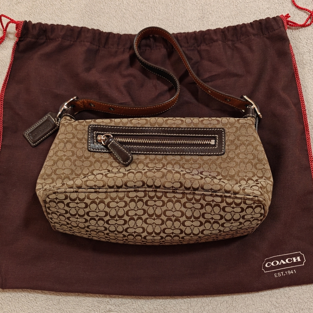 Coach Brown Tan Small Logo Shoulder Bag Purse Small F3K-6332 With Dustbag